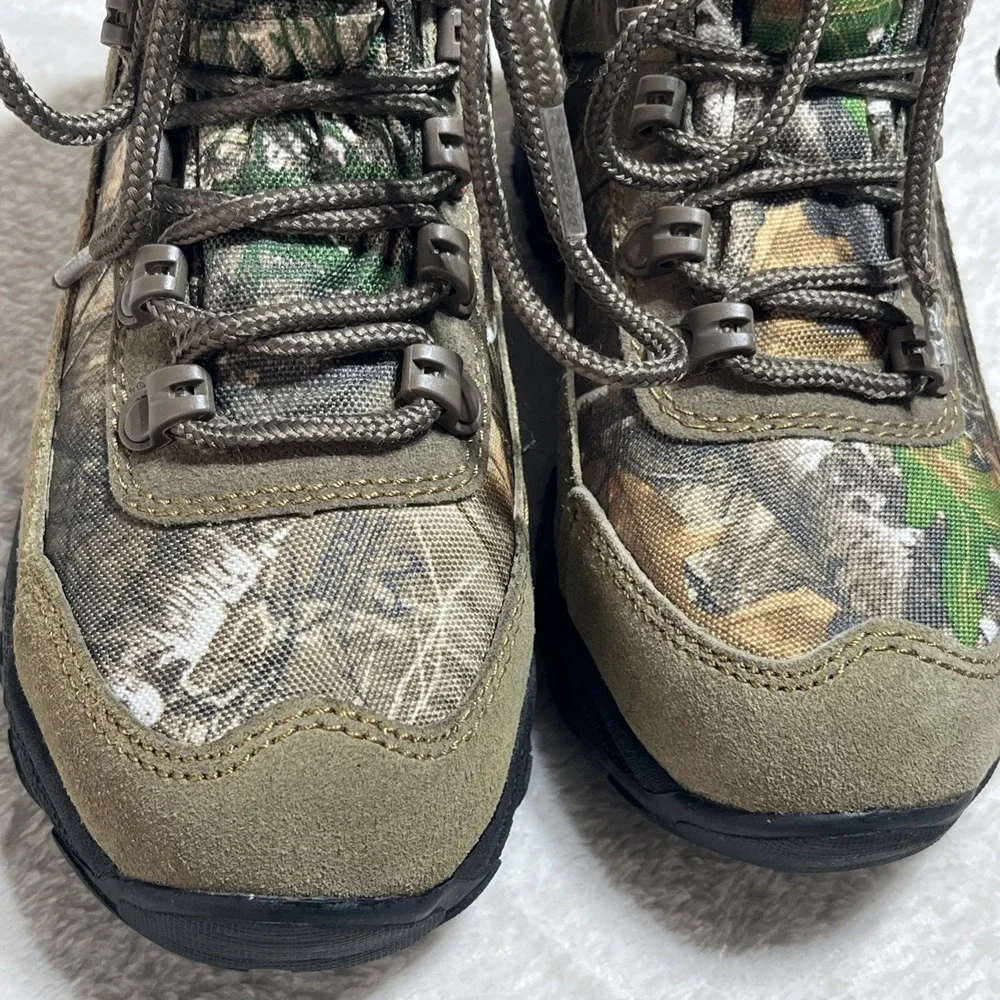RealTree EDGE Camo Youth Size 1 Waterproof Hunting Boots Like Dads NWOT